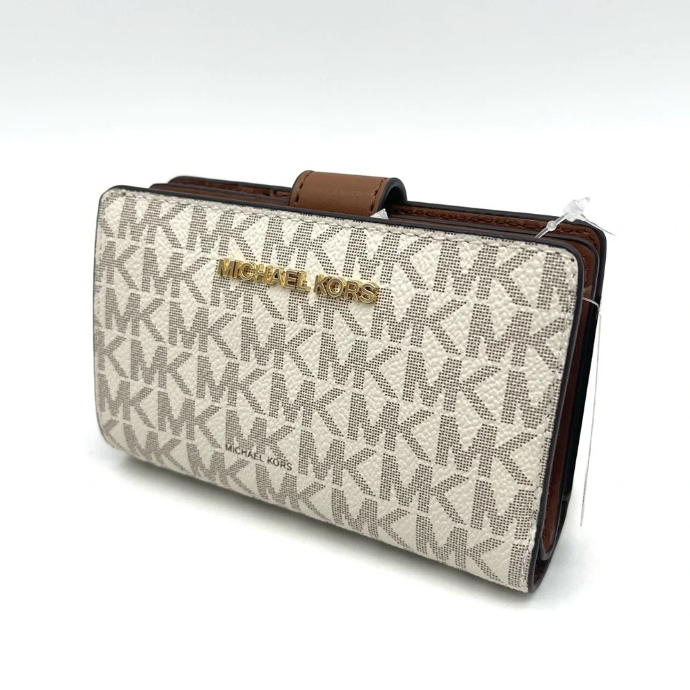 Michael Kors Medium Corner Zip Wallet - Picture 1 of 8